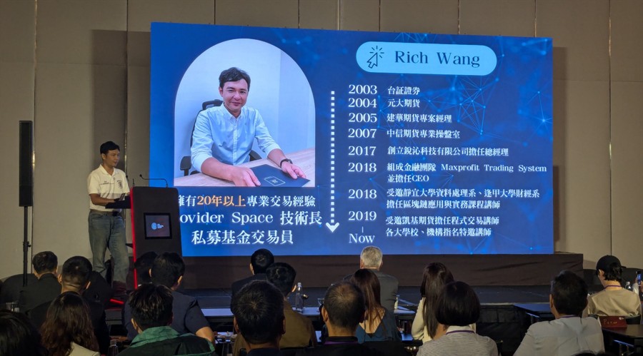 记者现场揭秘 卡宾海上大秀明日上演