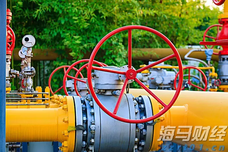 上半年全国规上文化企业营收同比增长7.4%